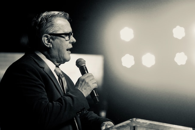 reimond-de-zuniga-RFERNHTVYcQ-unsplash